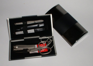 solingen manikúr kicsi.jpg